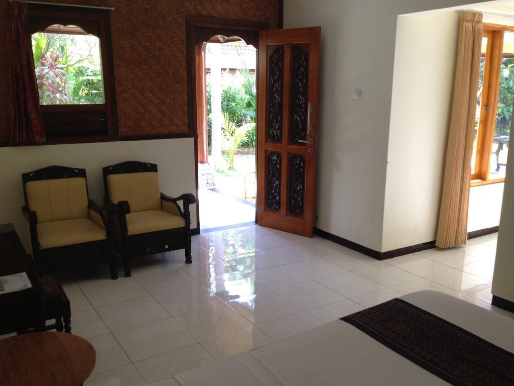 Astina Hotel Lovina Beach Extérieur photo
