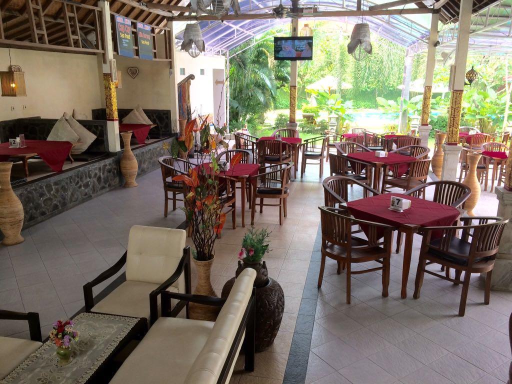 Astina Hotel Lovina Beach Extérieur photo